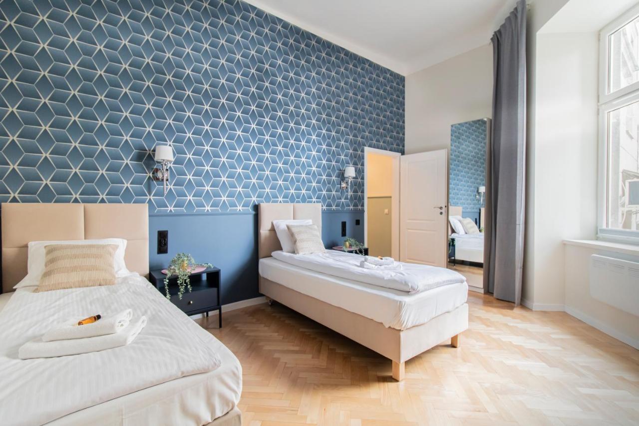 Modern Apartments Pilsudskiego Street Krakow Luaran gambar