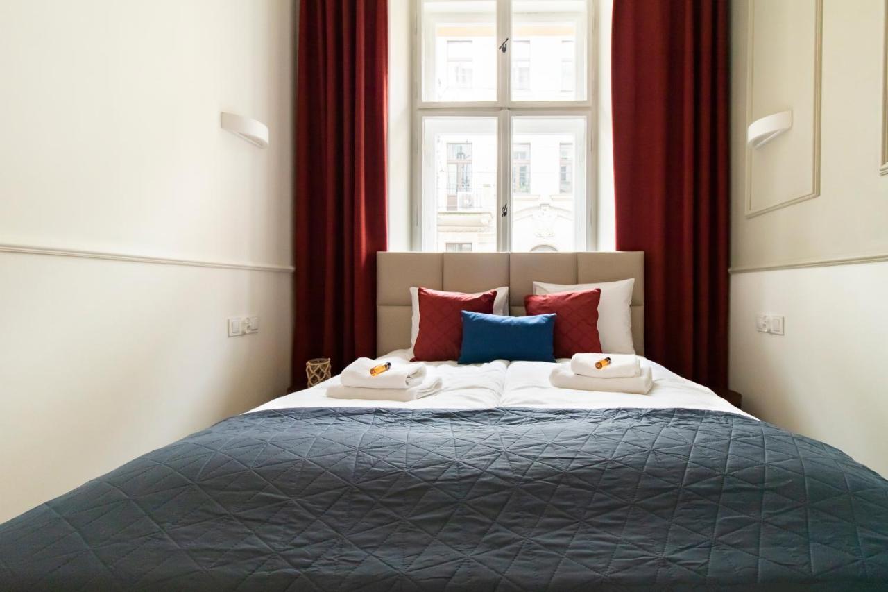 Modern Apartments Pilsudskiego Street Krakow Luaran gambar