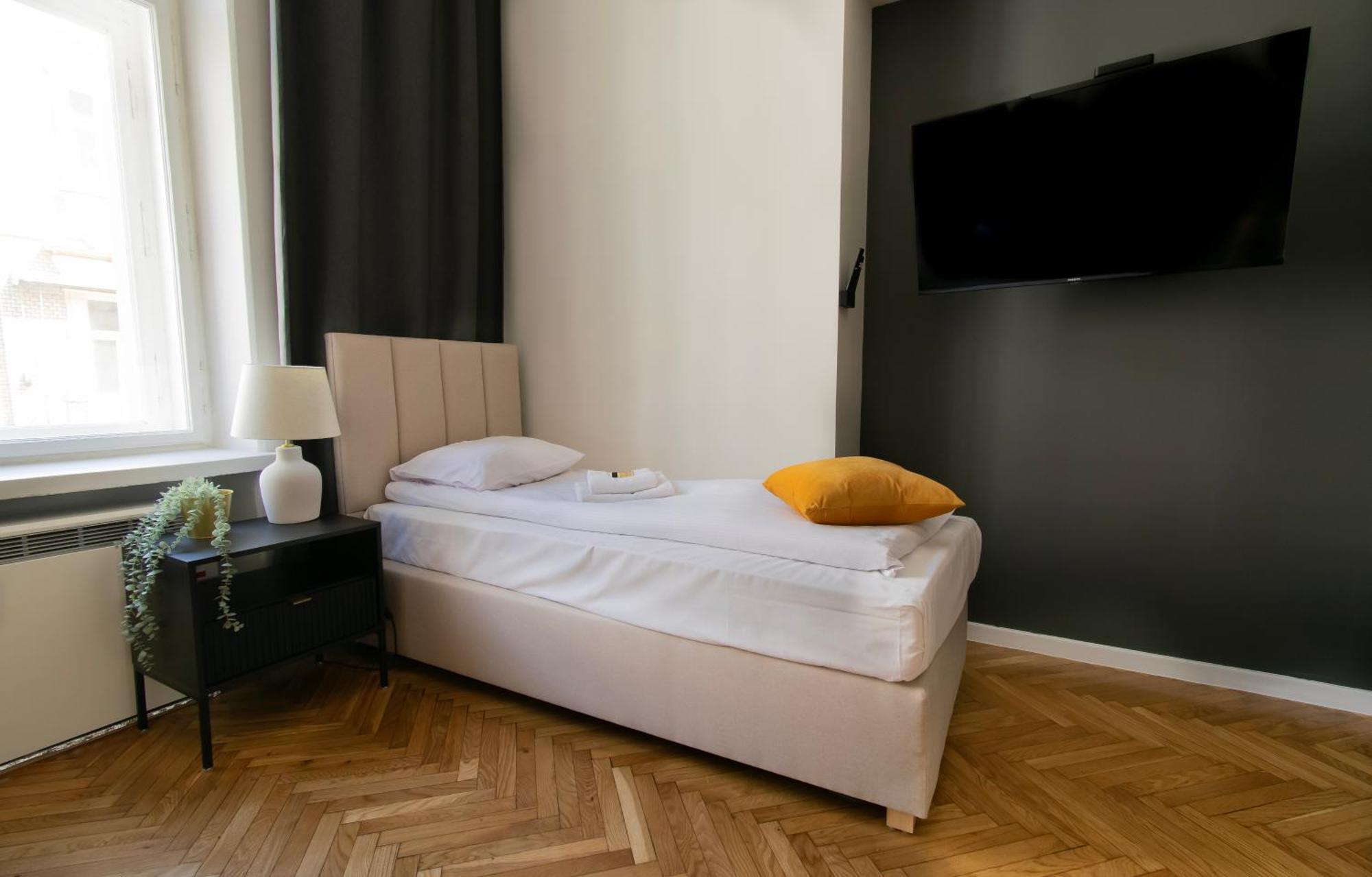Modern Apartments Pilsudskiego Street Krakow Luaran gambar